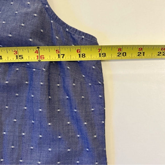 Women Medium Blue
Chambray Button-Down
Sleeveless Shirt Top Polka Dot cotton - Picture 8 of 9